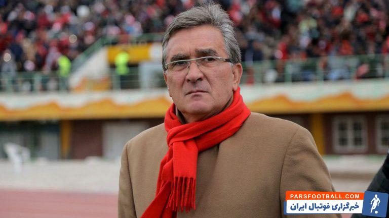 فهد العریمی کارشناس و پیشکسوت فوتبال عمان درخصوص برانکو ایوانکوویچ گفت : هر مربی نظر خاص خودش را دارد و البته باید مسئولیت تصمیماتش را بپذیرد، اما برانکو درباره کانو اشتباه میکند.