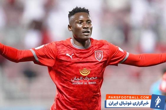 مایکل اولونگا ، مهاجم تیم الدحیل قطر که در دو بازی رفت و برگشت ۵ گل به استقلال زد ، با حذف الدحیل ، لیگ قهرمانان آسیا را از دست داد.