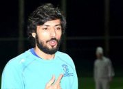 حمله پیشکسوت سرخ ها به بازیکنان پرسپولیس برای درگیری های اصفهان !