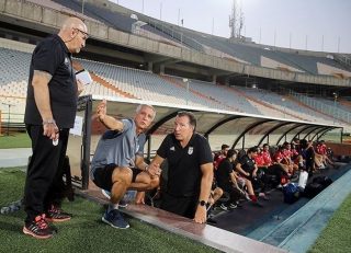 جزئیات شکایت ۳۵۰ هزار یورویی دستیار ویلموتس و واکنش فدراسیون فوتبال