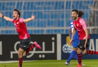 استقلال تاجیکستان ، حریف پرسپولیس در مرحله یک هشتم نهایی لیگ قهرمانان آسیا ، در لیگ تاجیکستان با نتیجه یک بر یک مقابل حریفش متوقف شد.