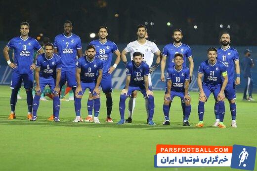 ترکیب استقلال برای دربی مشخص شد و فرهاد مجیدی در این دیدار از یک سیستم جدید بهره برده و تیمش را سه دفاع کرده است.