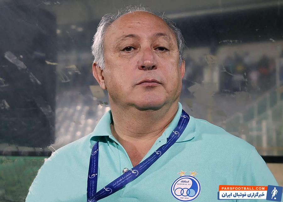 بهتاش فریبا ، پیشکسوت باشگاه استقلال گفت : اگر سی میلیارد پول به پرسپولیس داده اند ، باید به استقلال هم بدهند چون تحت حمایت یک جا هستند.