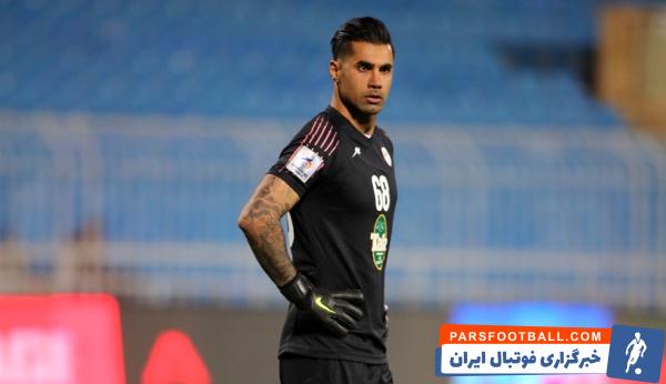 محسن فروزان ، دروازه بان استقلالی تیم فولاد خوزستان با انتشار یک استوری در اینستاگرام اعلام کرد که از ناحیه کتف مصدوم شده و دو هفته در مسابقات غایب خواهد بود