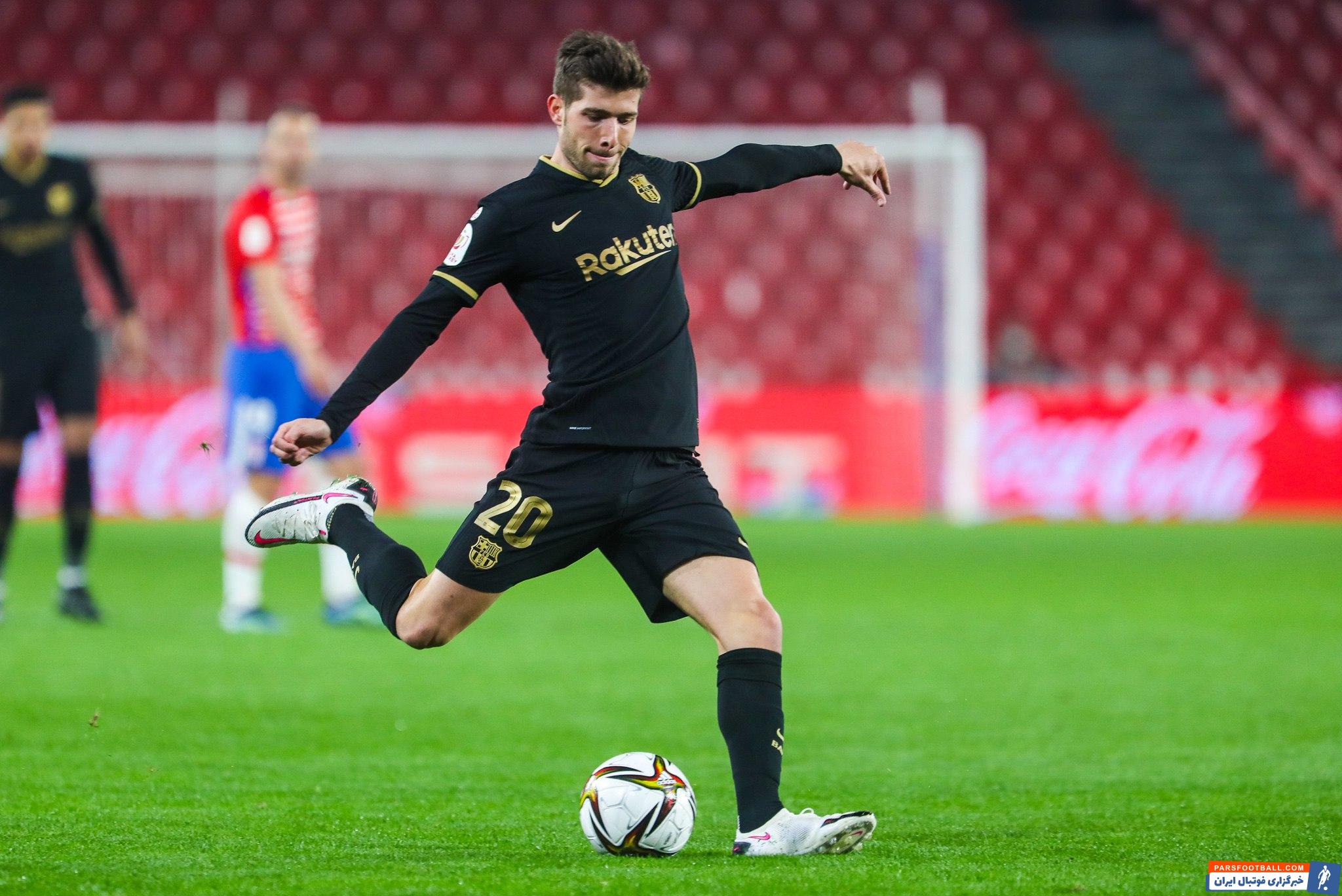 دستگیری سرخیو روبرتو مدافع بارسلونا توسط پلیس یونان