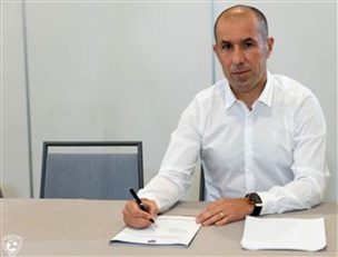 لئو ژاردیم درحالی به عنوان سرمربی جدید الهلال عربستان انتخاب شد که در این تیم روزانه ۶۵۰ میلیون تومان دستمزد دریافت خواهد کرد .