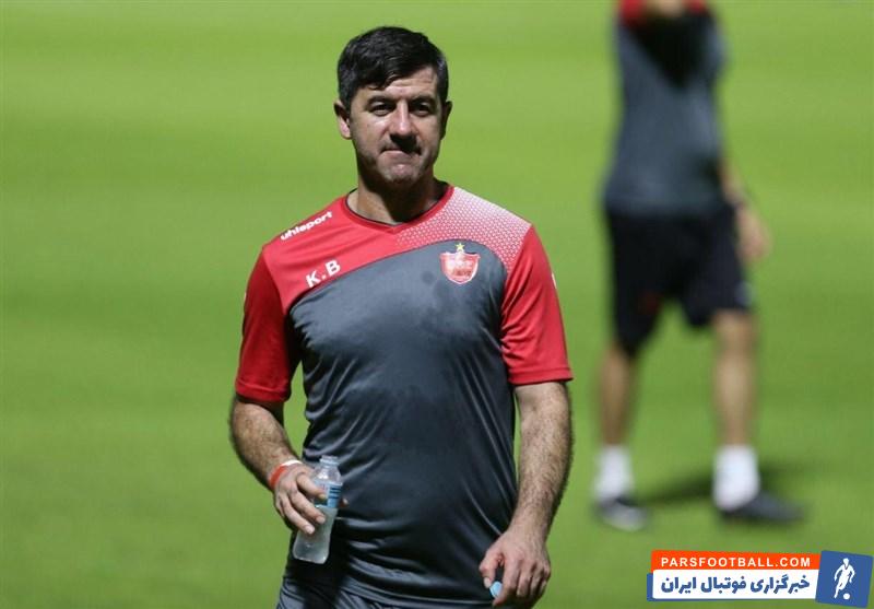 کریم باقری که اکنون به عنوان مربی امیر عابدزاده در تیم ملی وجود دارد ، نزدیک بیست سال پیش به عنوان بازیکن در تیم ملی حضور داشت و با احمد عابدزاده هم بازی بود.