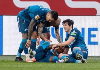 امکان واکسیناسیون رایگان تیم سردار آزمون