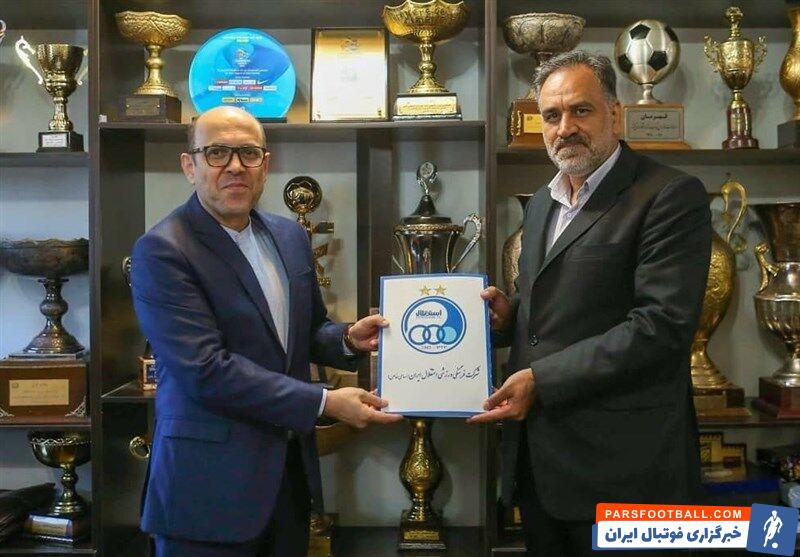 احمد سعادتمند در واکنش به انتشار نامه برکناری احمد مددی از استقلال : کار من نیست ، مددی را من به باشگاه نیاوردم