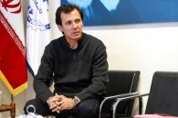 سعید عزیزیان ، مربی پیشین استقلال گفت : باشگاه استقلال قبل از عید طلب ما را از اسپانسر دریافت کرده است اما آن را به ما نداده است.