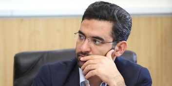 محمدجواد آذری جهرمی ، وزیر ارتباطات پس از قرعه کشی جام حذفی با انتشار یک استوری نوشت : قرعه کشی چی میگه؟ بازم باید یه برد تکراری رو تجربه کنیم!.