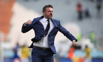 استراماچونی : حتی پول بلیت‌های هواپیما را هم از باشگاه استقلال می‌ گیرم !