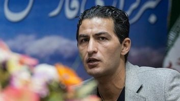 پرویز برومند ، پیشکسوت باشگاه استقلال گفت : برای وزارت ورزش متاسفم و امیدوارم در دولت آقای رئیسی به ورزش مخصوصا استقلال رسیدگی شود.