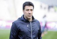 محمد نوازی ، مربی استقلالی تیم پدیده مشهد گفت : امیدوارم در فصل جدید تصمیمات جدی تری برای تیم پدیده گرفته شود.