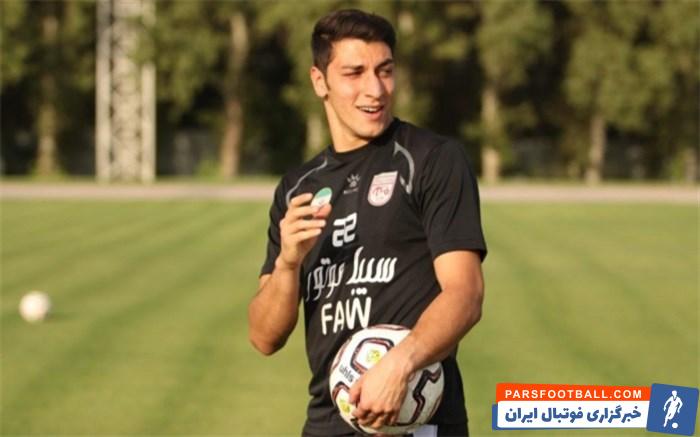 کنار گذاشته شدن محمدرضا اخباری از فهرست تراکتور برای دیدار با پدیده