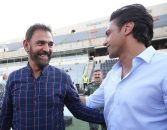 برخورد گرم فرهاد مجیدی و فیروز کریمی در حاشیه بازی استقلال و تراکتور