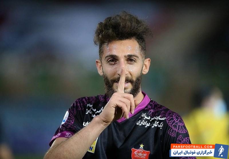 مهدی عبدی ، پدیده پرسپولیسی ها پس از خراب کردن پنالتی دربی گفت : بابت پنالتی دربی از همه عذرخواهی می کنم و قول می دهم که جبران کنم.