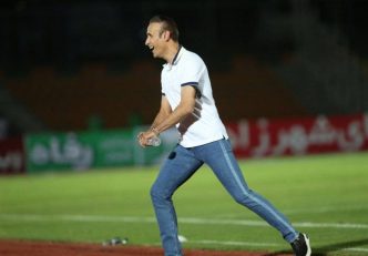 یحیی گل محمدی : پرسپولیس با وجود تمام توطئه‌ها و دسیسه‌ها کار خیلی بزرگی انجام داد