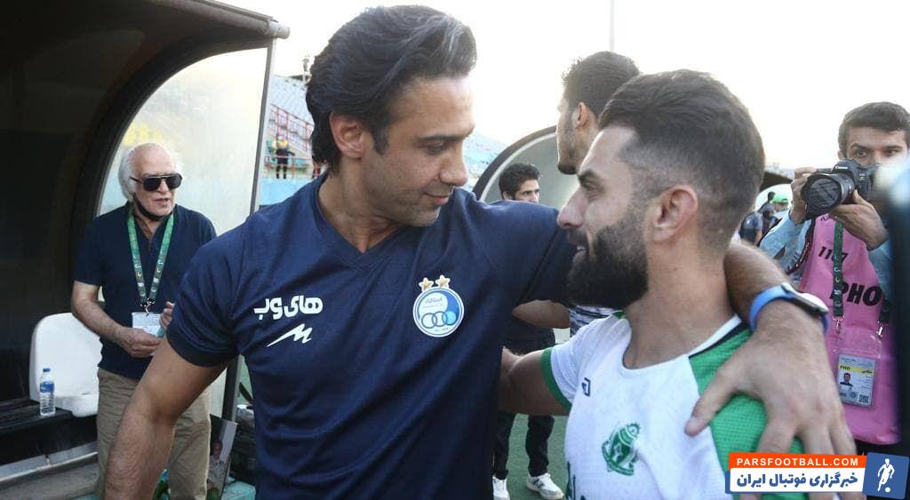 اسماعیل شریفات بازیکن تیم فوتبال آلومینیوم اراک گفت: هیچ وقت فراموش نمیکنم و همواره گفتهام فوتبالم را مدیون مجیدی هستم.