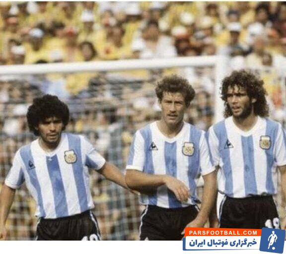 گابریل کالدرون گفت: لیونل مسی رهبر فوتبال آرژانتین است؛ برای صحبت در مورد مسی نیازی به کلمات نیست، فقط باید بنشینید و بازی او را تماشا کنید و لذت ببرید.