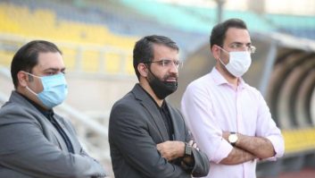 جعفر سمیعی مدیرعامل باشگاه پرسپولیس دیروز نظارهگر تمرین سرخپوشان بود و در انتهای تمرین دقایقی برای آنها صحبت کرد.