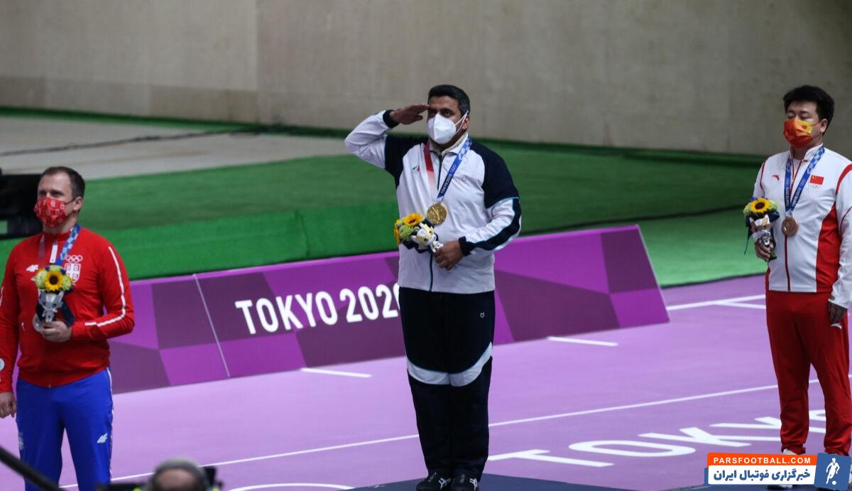 جواد فروغی پرستار، پاسدار و تیراندازی که قهرمان المپیک شد. او یک سال تمام به طلای المپیک فکر میکرد و هیچ وقت دست از تلاش کردن برنداشت.