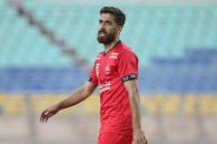 فرشاد فرجی ، پس از حضور در پرسپولیس در دیدار جام حذفی تیمش در برابر استقلال درخشش خوبی داشت و موفق شد مهدی قایدی را مهار کند.