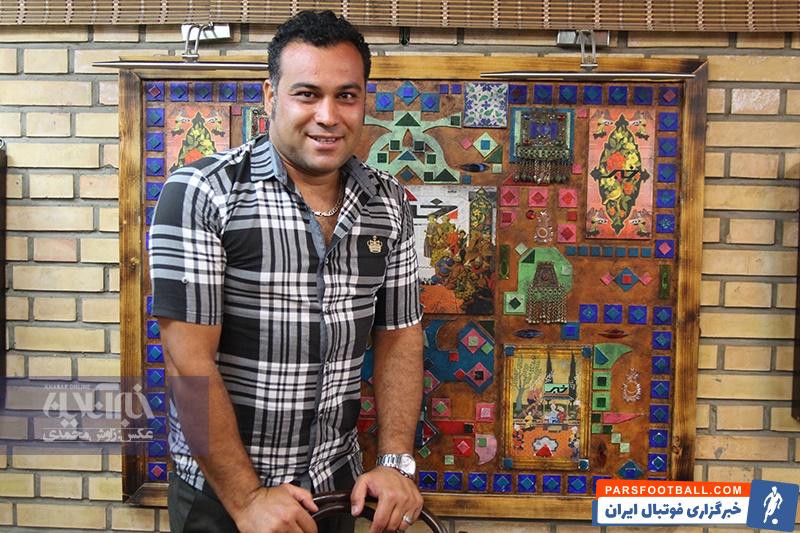 ابراهیم اسدی ، پیشکسوت باشگاه پرسپولیس گفت : در بازی پرسپولیس با فولاد خوزستان ، اصلی ترین رقیب پرسپولیس ، گرمای وحشتناک هوا خواهد بود.