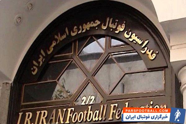 سرپرست روابط عمومی فدراسیون فوتبال خبر داد که از این پس اگر هر کدام از سرمربیان لیگ برتری در نشست خبری شرکت نکنند ، ۵۰ میلیون جریمه می شوند.