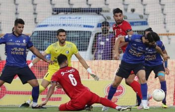 روز بد مهاجمان پرسپولیس ؛ سید حسین حسینی در ۹۰ دقیقه یک توپ هم نگرفت !