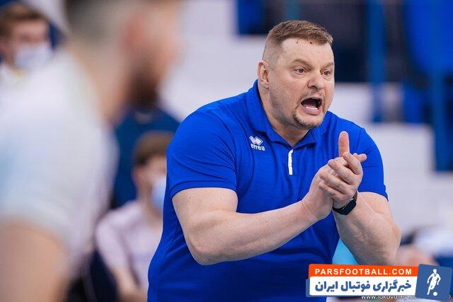 بردیا سعادت ، فرهاد قائمی و محمدطاهر وادی ، با نظر ولادیمیر آلکنو از اردوی تیم ملی والیبال خط خوردند و از اردو خارج شدند.