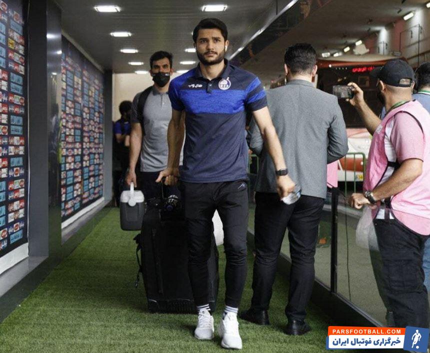 سرنوشت تلخ عارف غلامی پس از مصدومیت در دربی حذفی ؛ مدافع استقلال از لیست لیگ قهرمانان خارج میشود