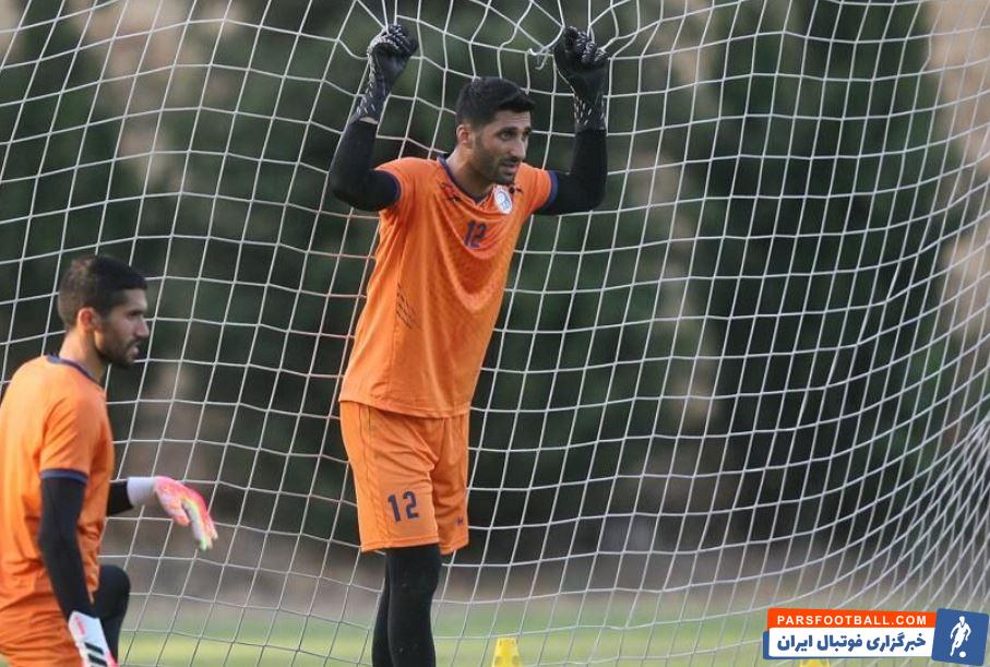 ستاره ناراضی استقلال همچنان در فاز اعتراض ؛ رشید مظاهری از لیست استقلال مقابل تراکتور خط خورد