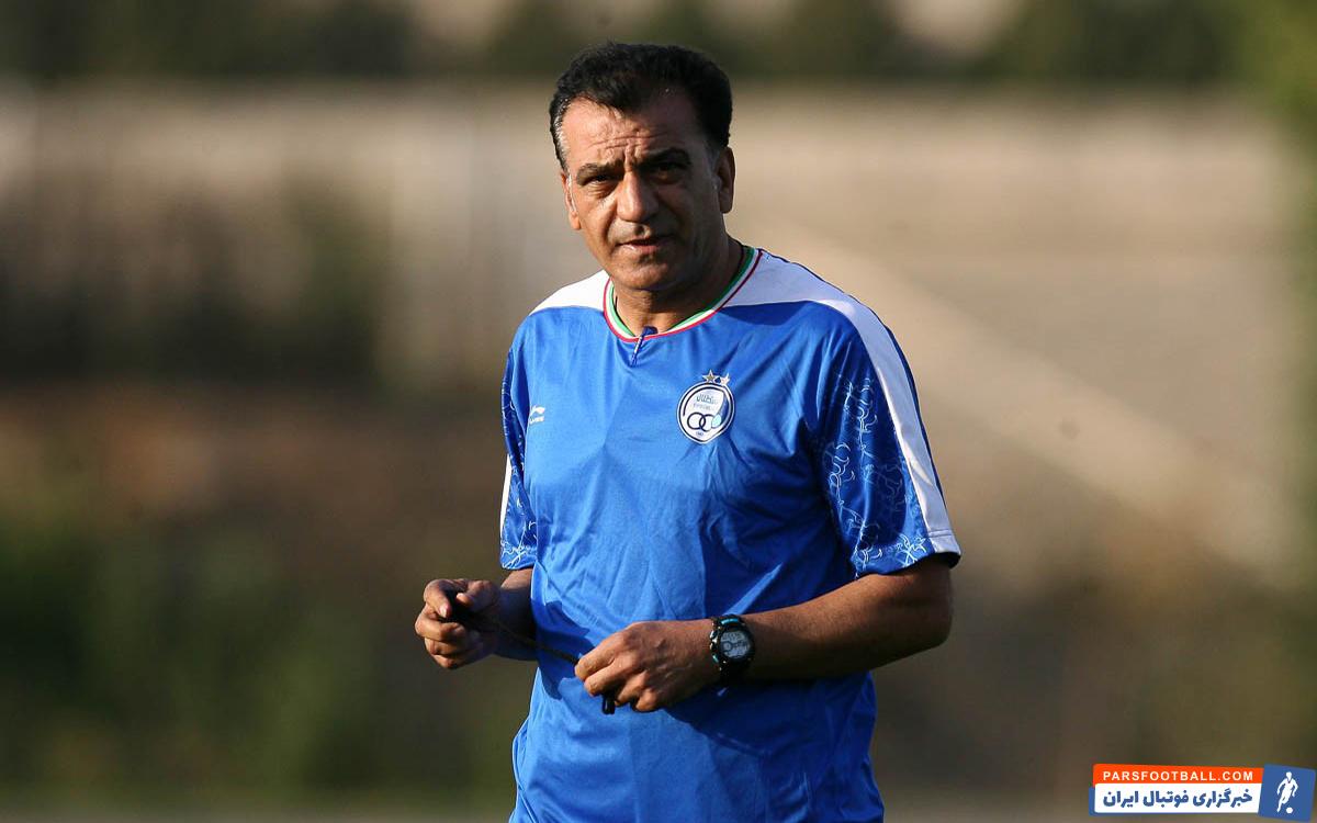 بیژن طاهری ، پیشکسوت باشگاه استقلال گفت : نمیدانم چرا سلطانیفر، وزیر ورزش و جوانان در قبال مشکلات استقلال سکوت کرده است. واقعا باید فکری به حال استقلال کرد.