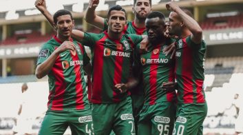 علی علیپور مهاجم ماریتیمو در شب شکست این تیم موفق به ثبت پاس گل شد