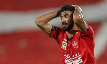 شهریار مغانلو مهاجم تیم پرسپولیس با اعلام باشگاه سانتاکلارا به تیم سپاهان پیوست