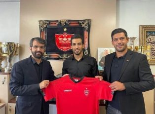 تمدید 3 ساله قرارداد وحید امیری با پرسپولیس