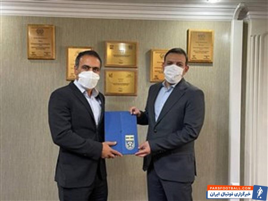 مهدی مهدویکیا کاپیتان سابق تیم ملی ایران امروز در نشستی به رییس فدراسیون به صورت رسمی هدایت تیم المپیک را قبول کرد.