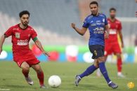 مسعود ریگی هافبک استقلال در آستانه انتقال به تیم پرسپولیس قرار دارد