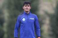 حسین پورحمیدی دروازه بان باشگاه استقلال فصل آینده در تراکتورسازی تبریز بازی خواهد کرد