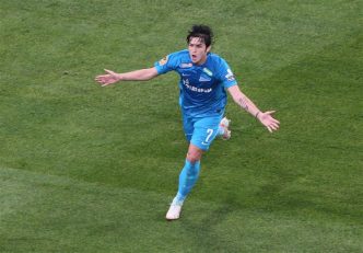 سومین پیروزی متوالی زنیت در لیگ برتر روسیه با دبل سردار آزمون مقابل کراسنودار