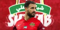 احمد نوراللهی هافبک پرسپولیس با امضا قراردادی به تیم شباب الاهلی امارات پیوست