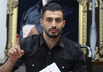 رضا دهقانی : خیلی خوشحالم که به تیم بزرگ و پرافتخار پرسپولیس پیوستم