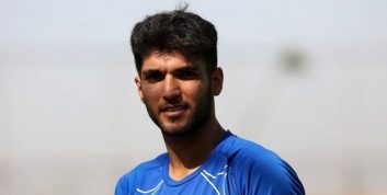 زبیر نیک نفس هافبک پیشین فولاد : برای حضور در استقلال با وریا غفوری مشورت کردم