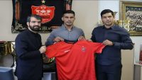 علی نعمتی مدافع شهر خودرو با قراردادی سه ساله رسما به پرسپولیس پیوست