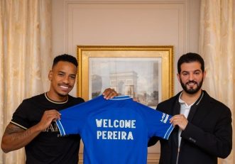 ماتیوس پریرا ماتئوس پریرا تیم فوتبال الهلال عربستان با دست پر وارد نقل و انتقالات تابستانی شد و توانست بازیکنان بزرگ و گران قیمتی را به خدمت بگیرد.