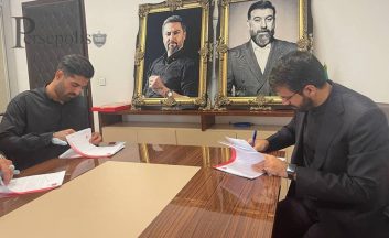 علیرضا ابراهیمی مدافع و کاپیتان تیم گل گهر به پرسپولیس پیوست تا خط دفاعی این تیم برای فصل جدید لیگ برتر تقویت شود؛ با این حال این ...