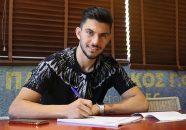 محمدرضا آزادی ، مهاجم پیشین تیم فوتبال تراکتور تبریز که فصل گذشته در لیگ یونان حضور داشت، با امضای قراردادی دو ساله به استقلال پیوست.