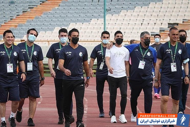 اسفند ماه سال گذشته بود که فرهاد مجیدی دوباره هدایت استقلال را به عهده گرفت و در اولین بازیاش روبروی فولاد و جواد نکونام قرار گرفت.