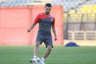 چند ساعت مذاکره طولانی سرانجام با عقد قرارداد همراه شد تا رضا دهقانی ۲۳ ساله تبدیل به دومین خرید پرسپولیس در نقل و انتقالات تابستانی شود.